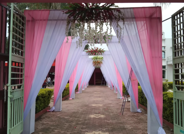 Entry gate in wedding and home decoration 